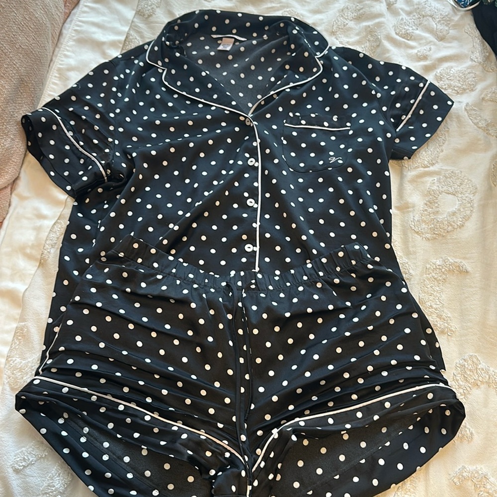 victoria’s secret satin pj set